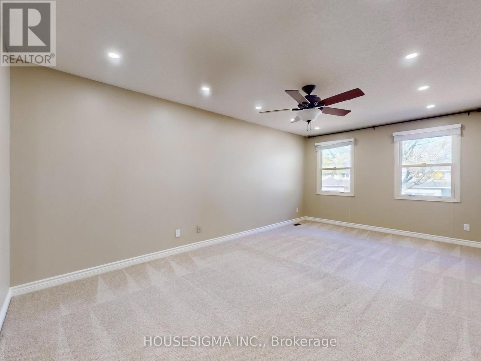 952 PEGGOTY CIRCLE - 19