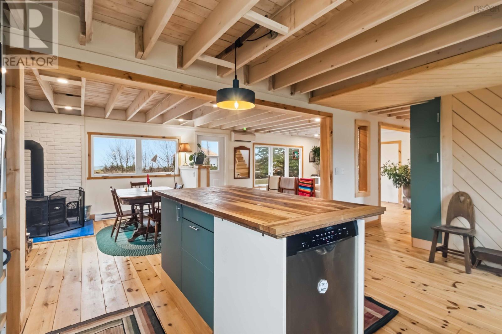 Property 23 of 34 of 274 Masons Beach Road