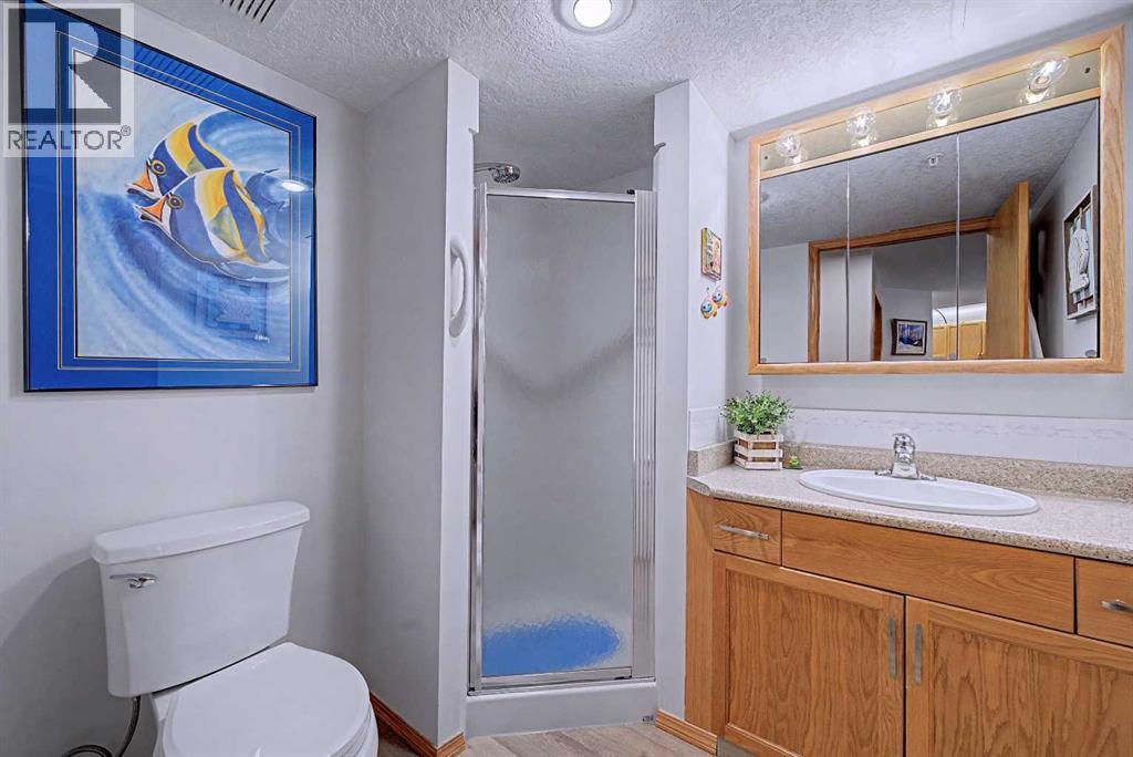 Single Family House for Sale in   Sierra Morena Boulevard SW Signal Hill Calgary 