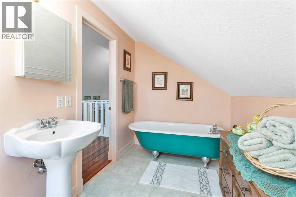 31442 RANGE ROAD 45 - 46