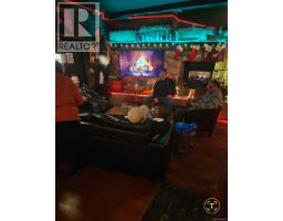 A 4850 Beaver Creek Rd, Port Alberni, BC V9Y7C8 Photo 10