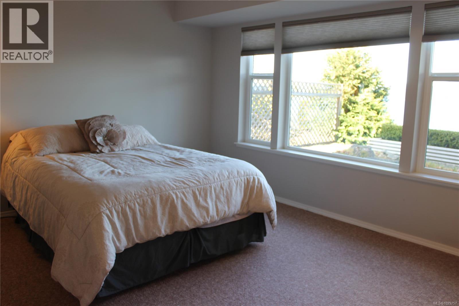 3663 RIDGE LANE - 36