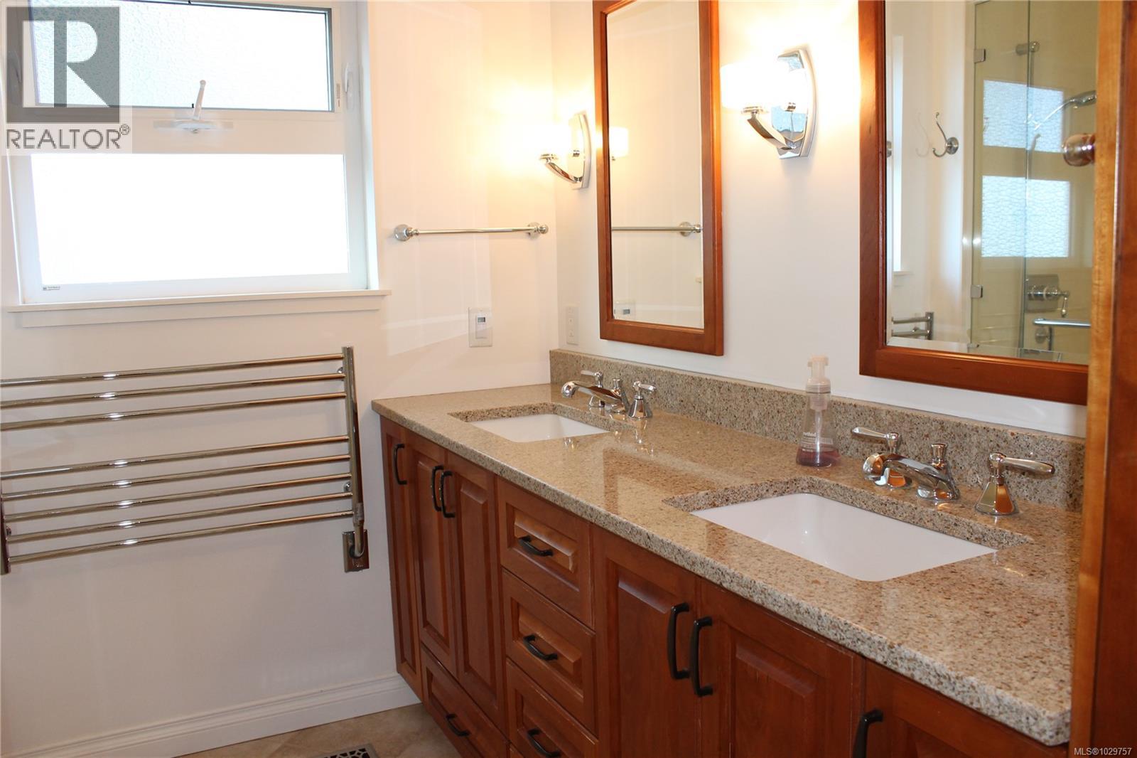 3663 RIDGE LANE - 28