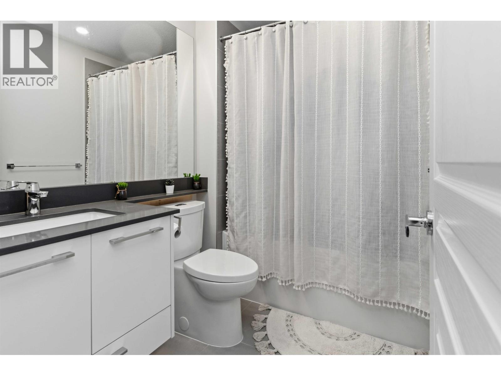 88 5551 ADMIRAL WAY, Ladner