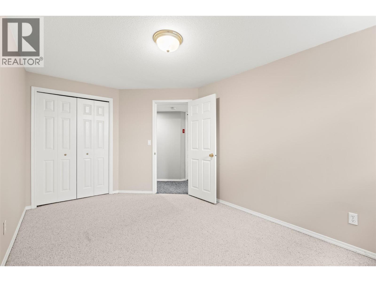 7064 Amber Drive - 30