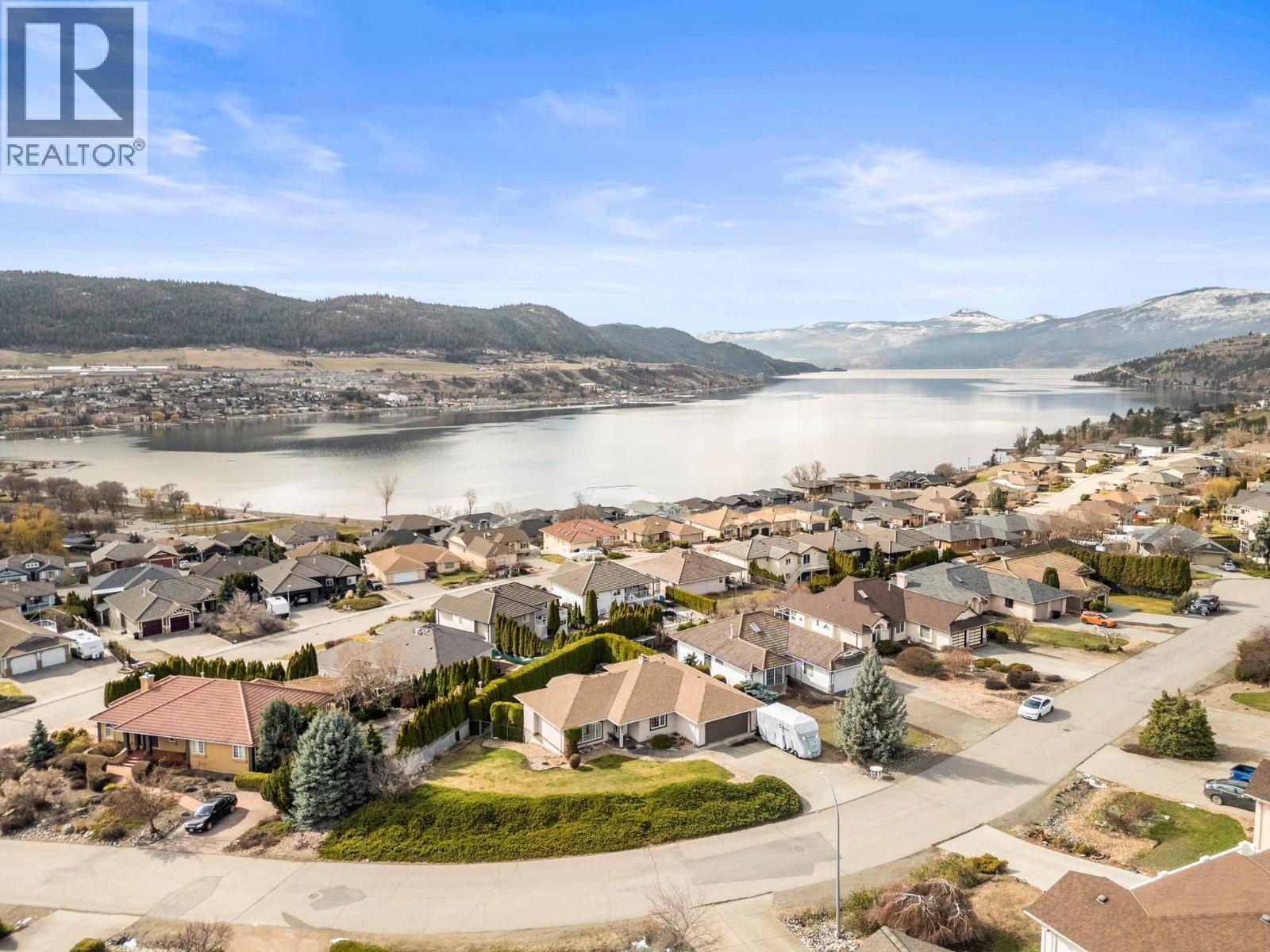 7064 Amber Drive - 43