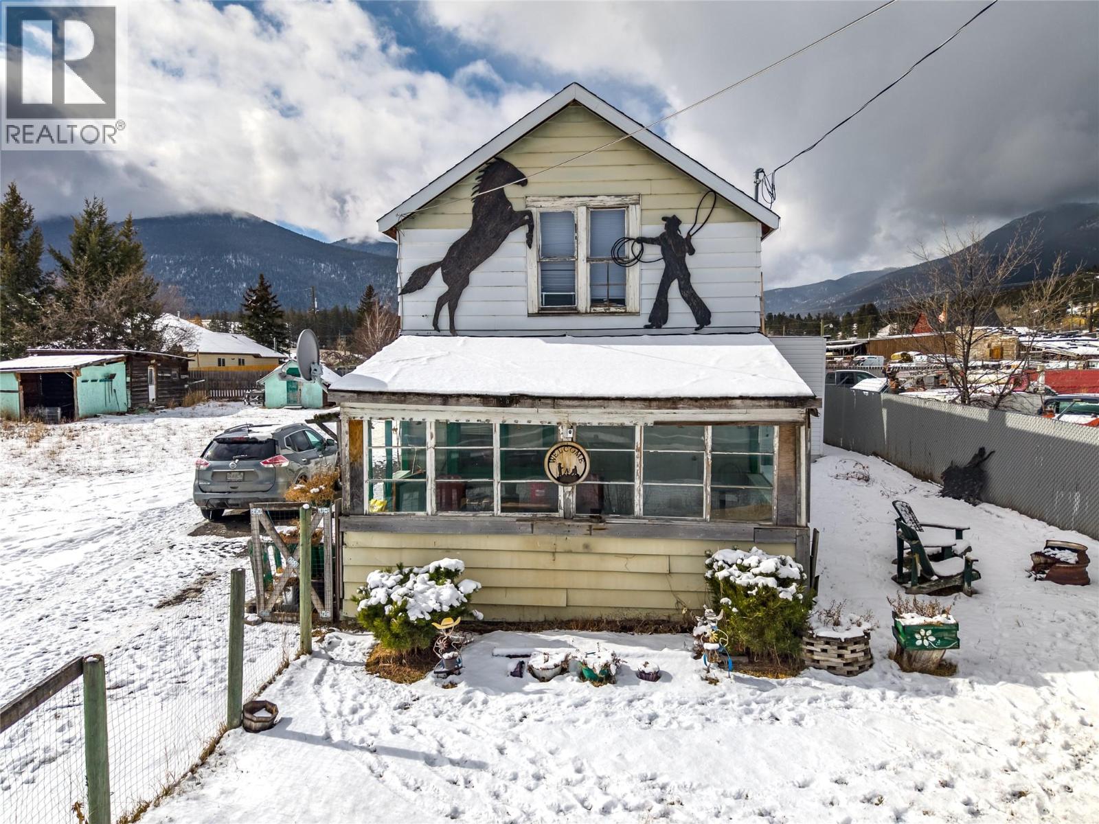 307 SMITH AVENUE - 39