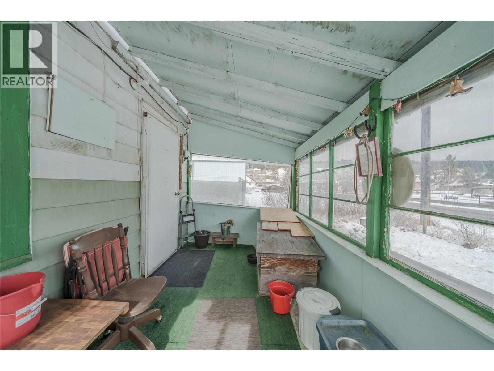 307 SMITH AVENUE - 23