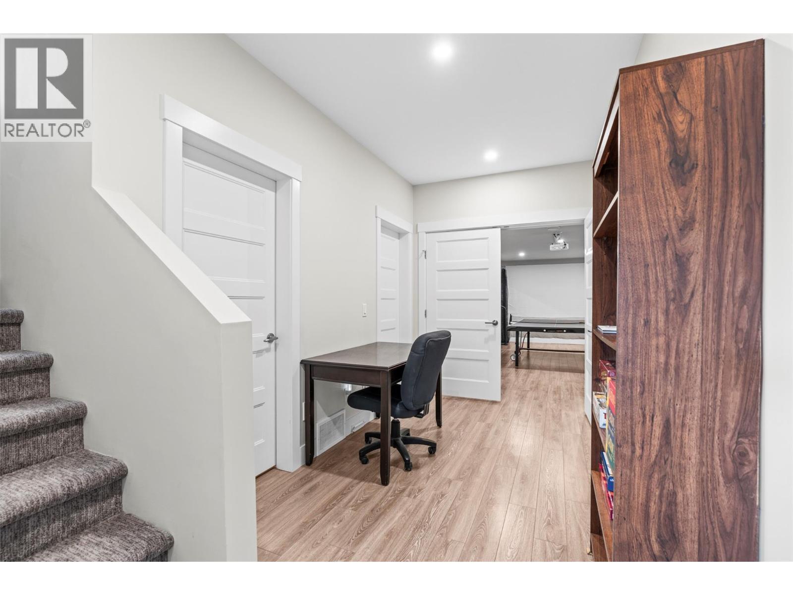  1021 17 Avenue Southeast, Salmon Arm