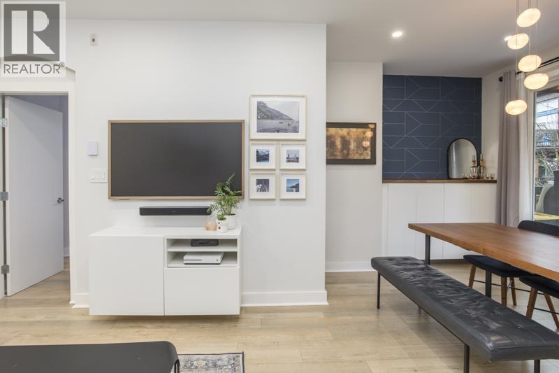 #319-9233 FERNDALE Road, Richmond