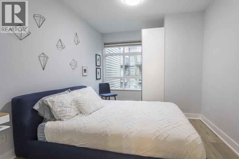 #319-9233 FERNDALE Road, Richmond