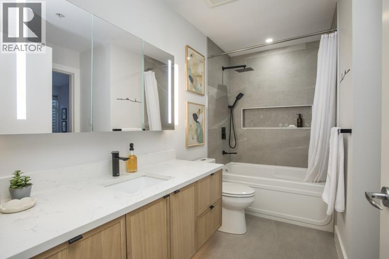 #319-9233 FERNDALE Road, Richmond