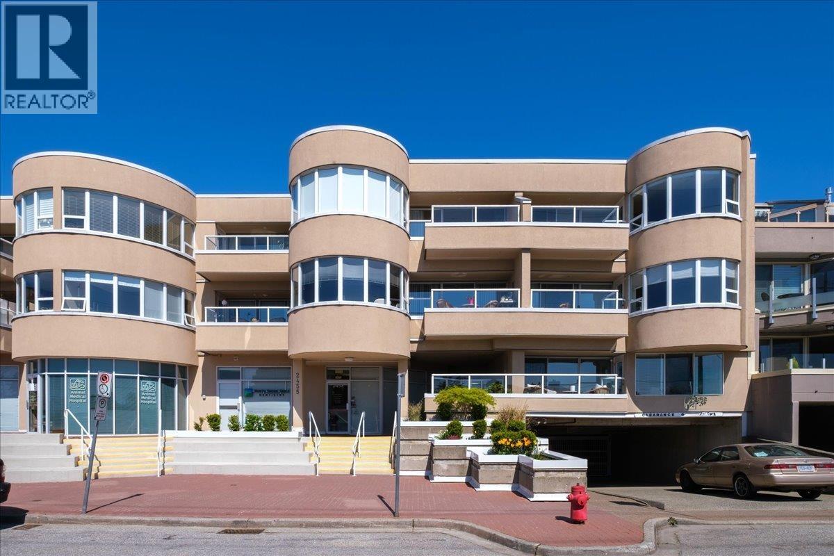 302 2455 BELLEVUE Avenue - main photo