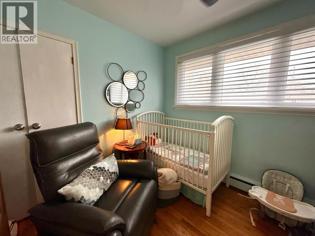 1137 Gurd STREET - 22