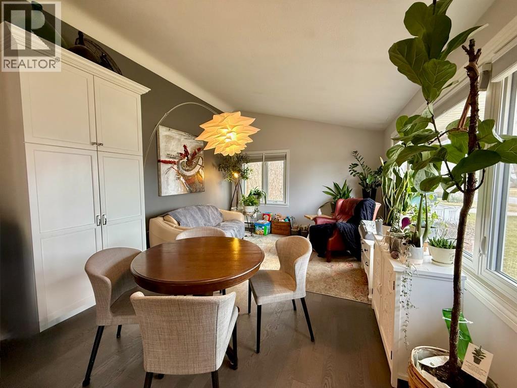 1137 Gurd STREET - 7