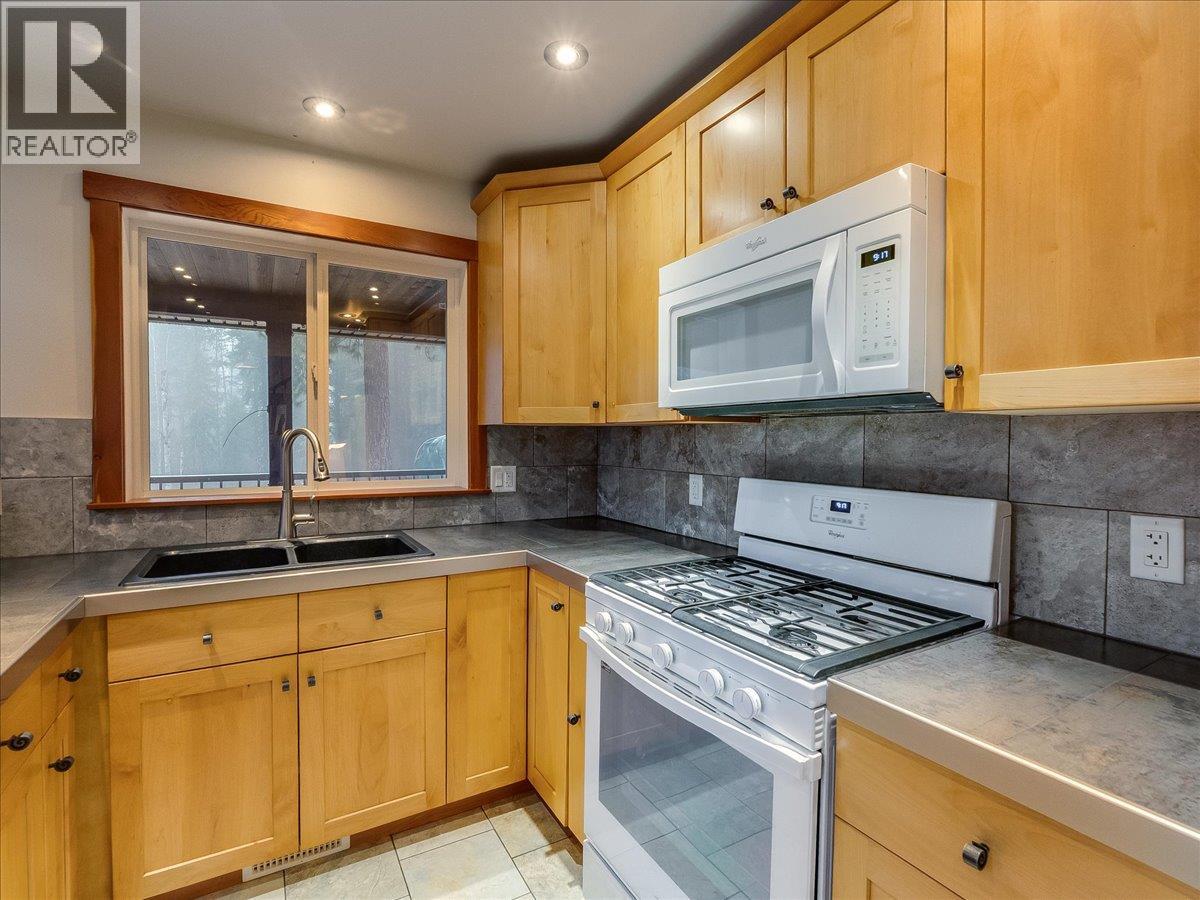 4351 POPLAR RIDGE Road, Krestova