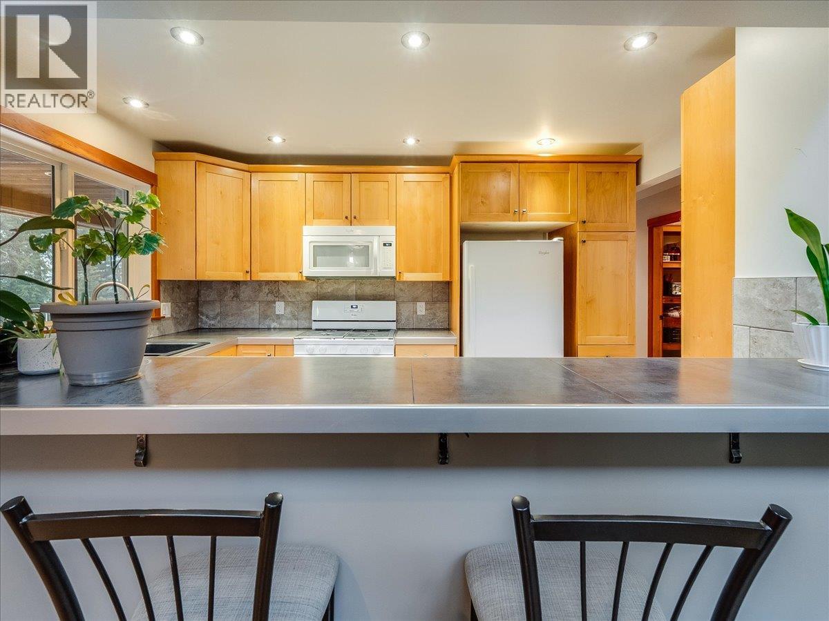 4351 POPLAR RIDGE Road, Krestova