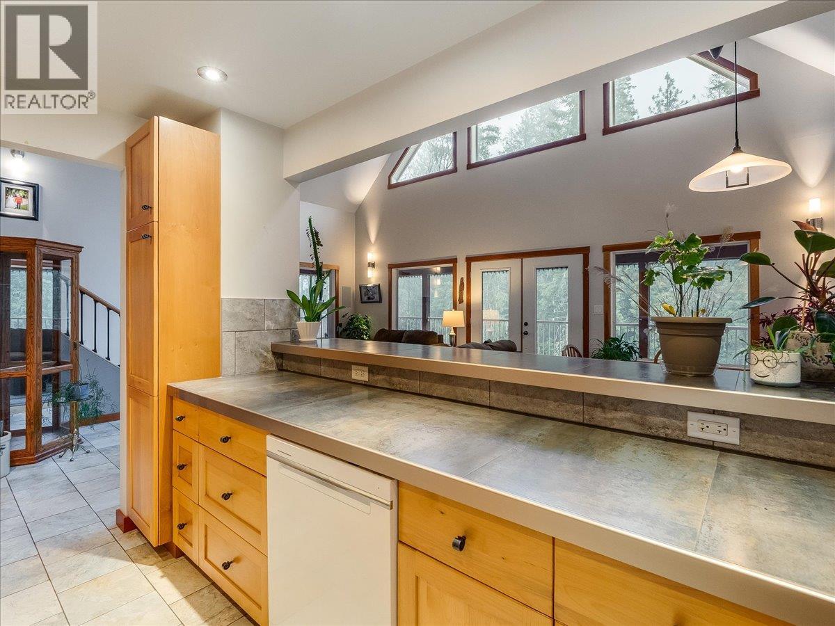 4351 POPLAR RIDGE Road, Krestova