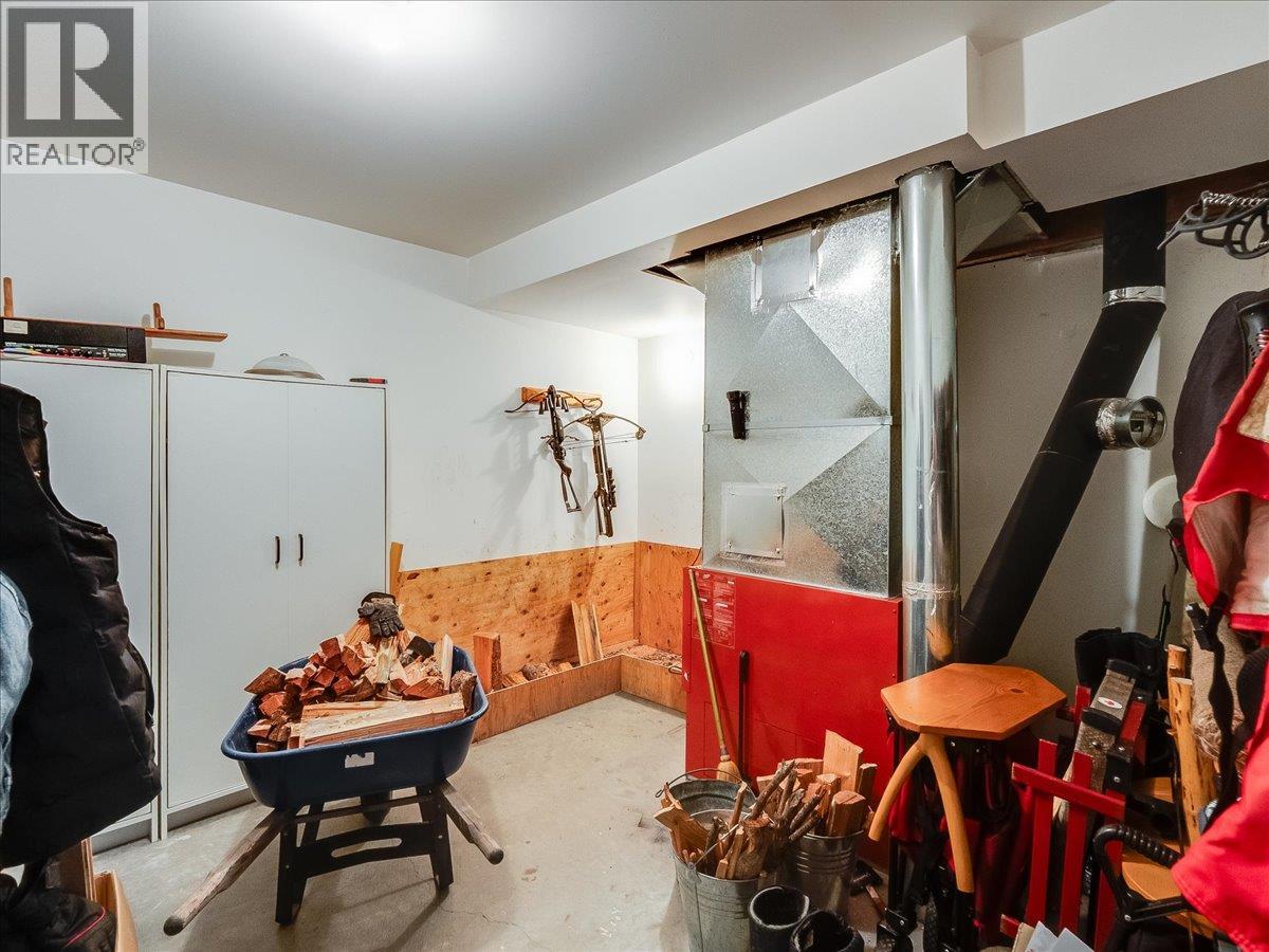 4351 POPLAR RIDGE Road, Krestova