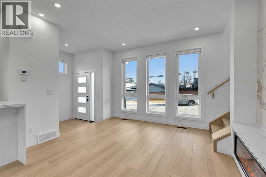 Single Family House for Sale in   Street NE Tuxedo Park Calgary 