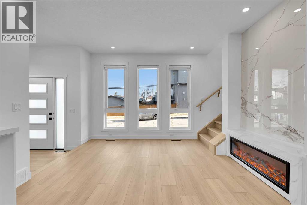 Single Family House for Sale in   Street NE Tuxedo Park Calgary 