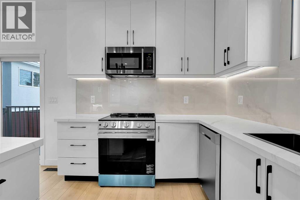 Single Family House for Sale in   Street NE Tuxedo Park Calgary 