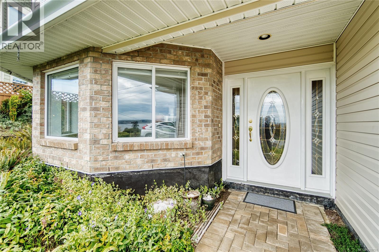 1443 FIDDICK CRES - 12