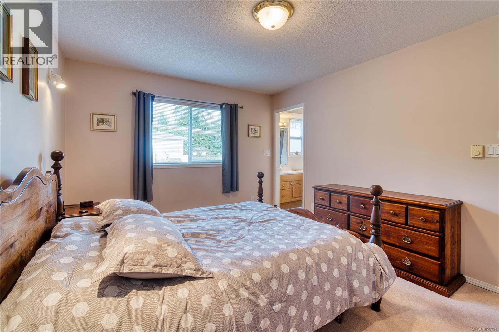 1443 FIDDICK CRES - 50