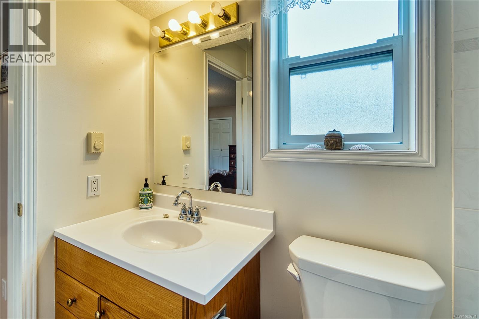 1443 FIDDICK CRES - 53