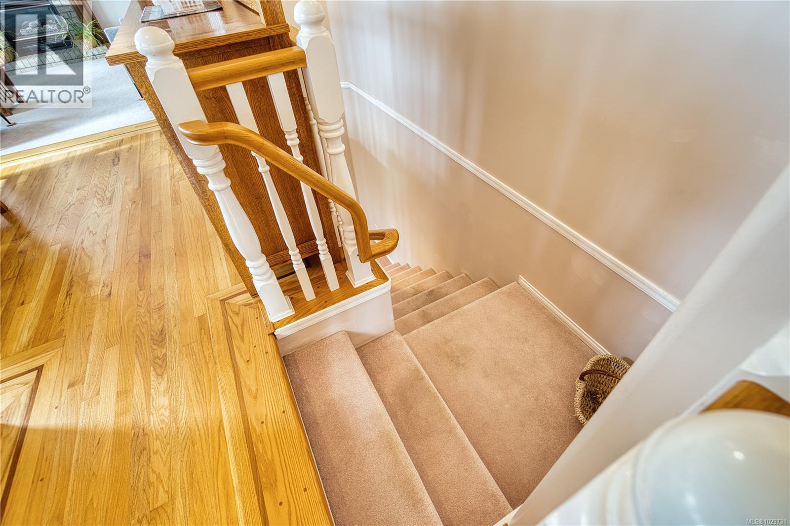 1443 FIDDICK CRES - 55