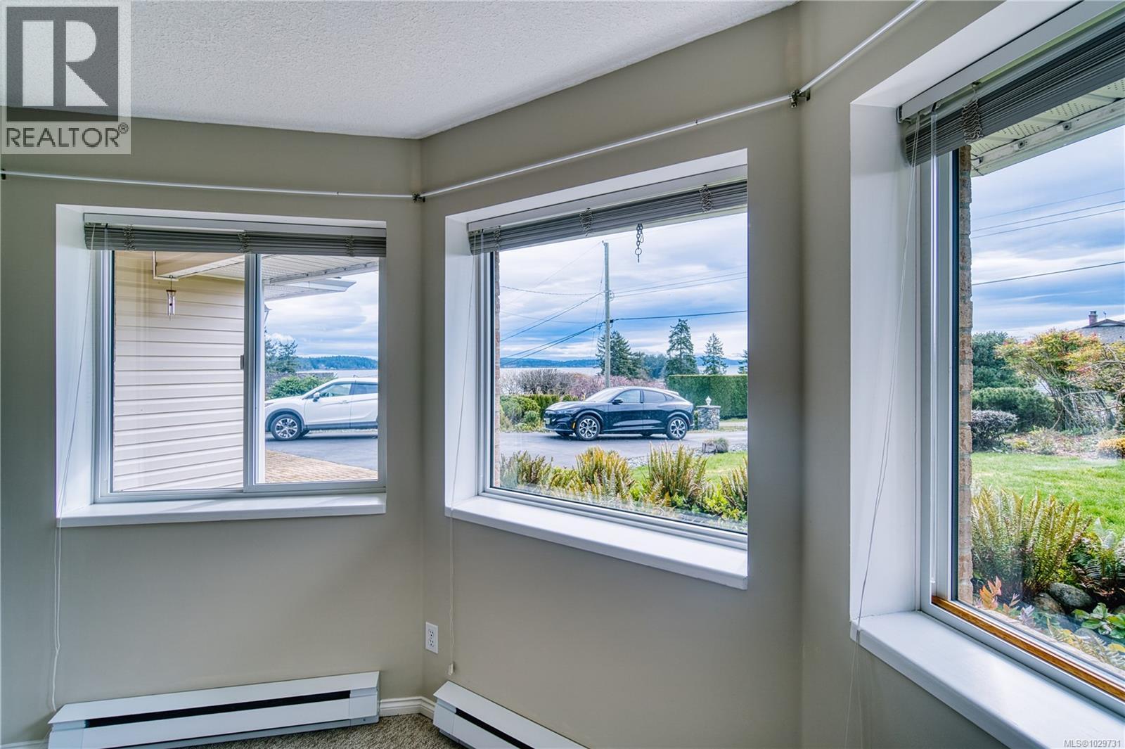 1443 FIDDICK CRES - 59