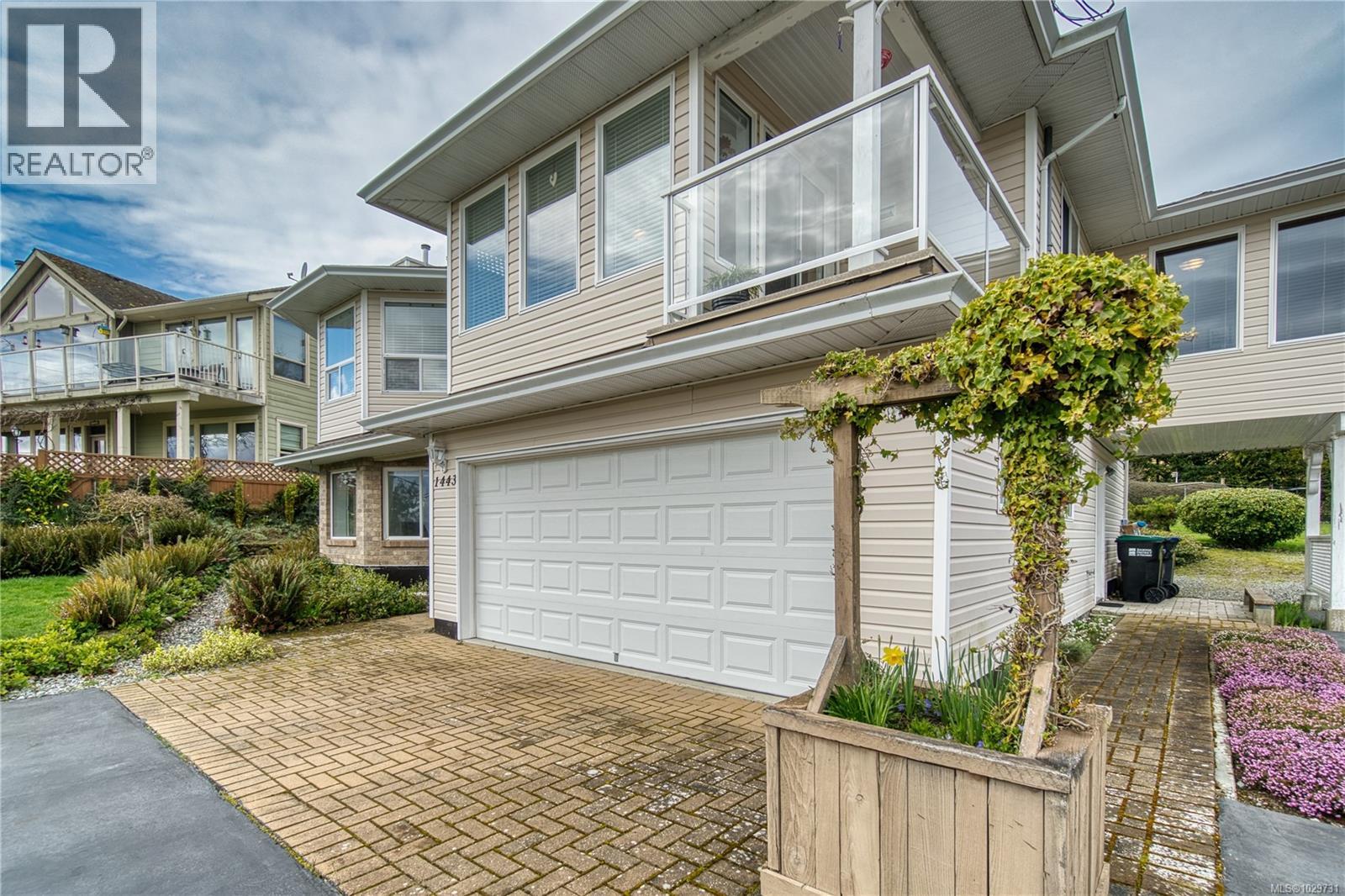 1443 FIDDICK CRES - 75