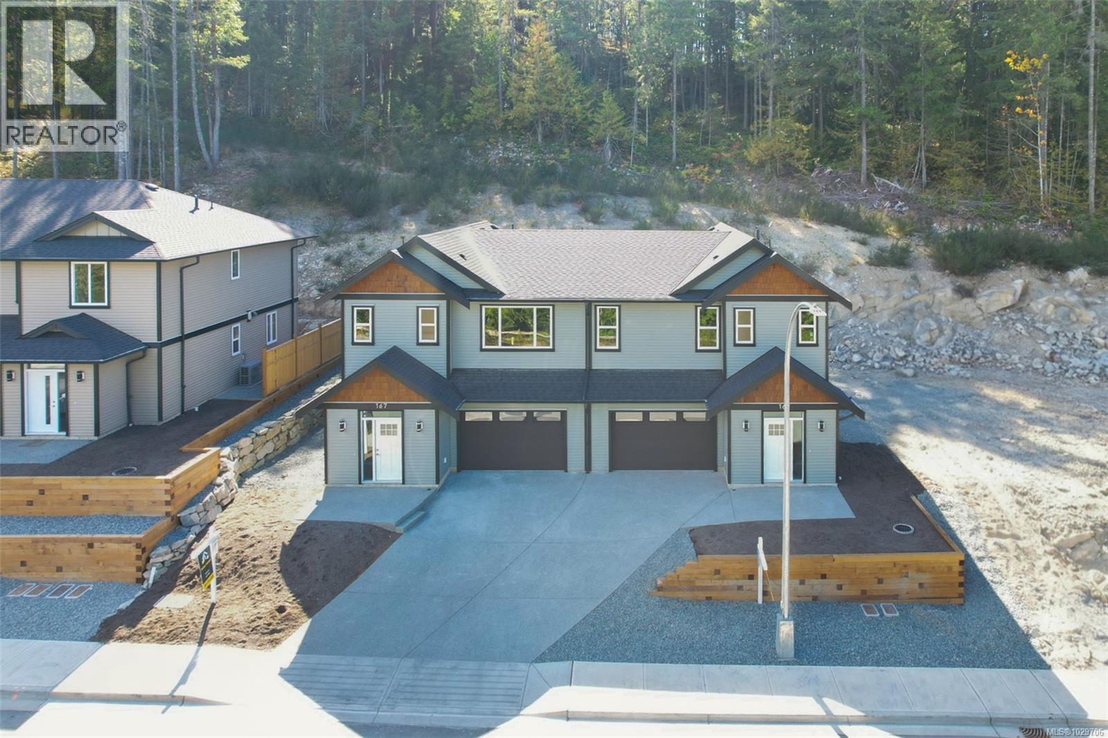 169 Hunter Way - 5