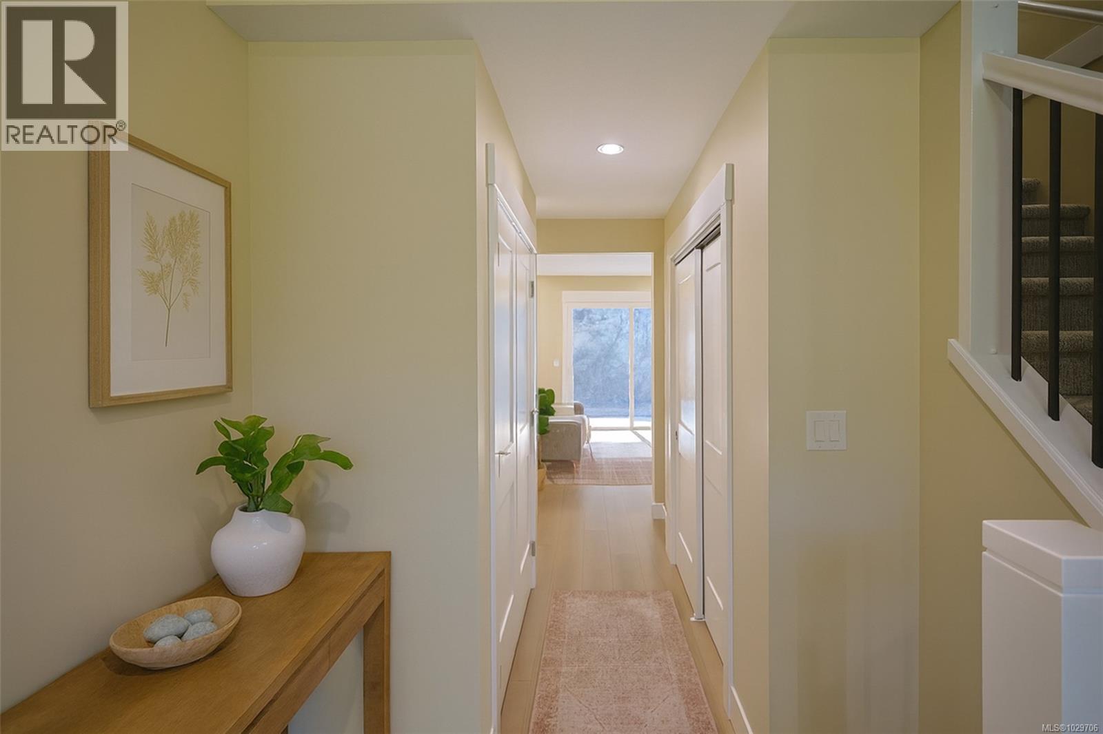 169 Hunter Way - 8