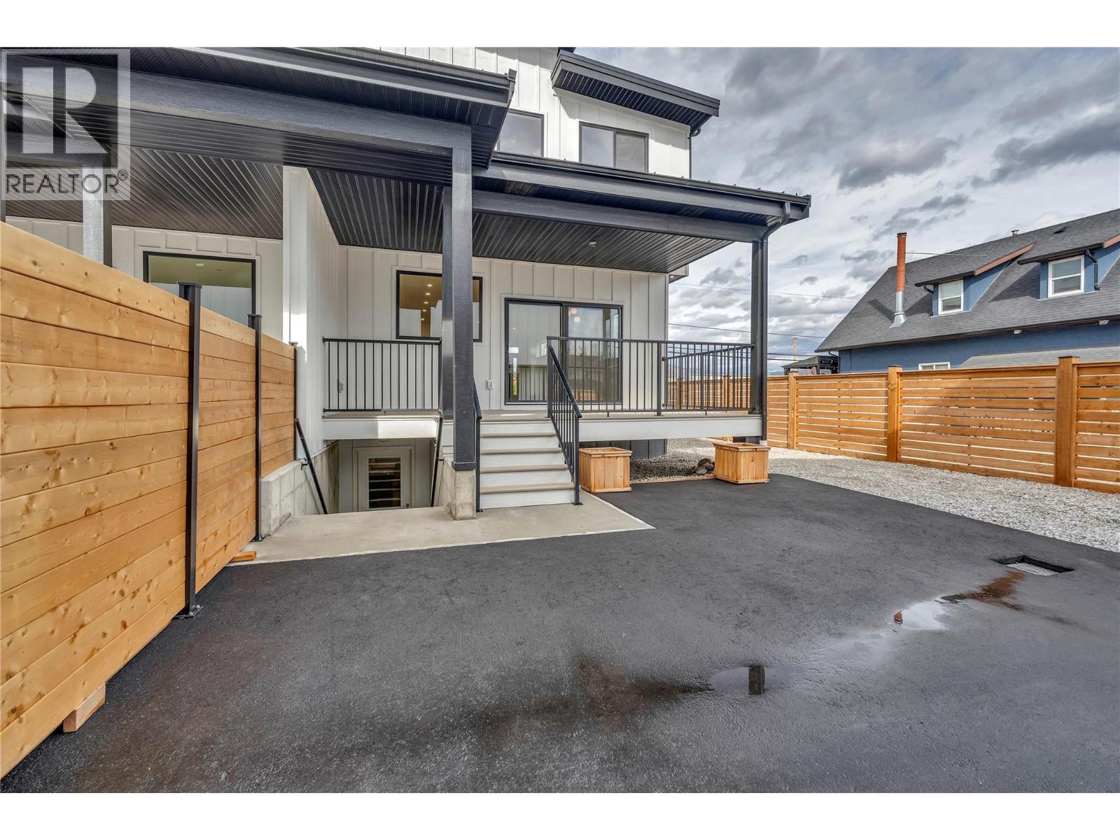 10907 Prairie Valley Road Unit# 101, Summerland