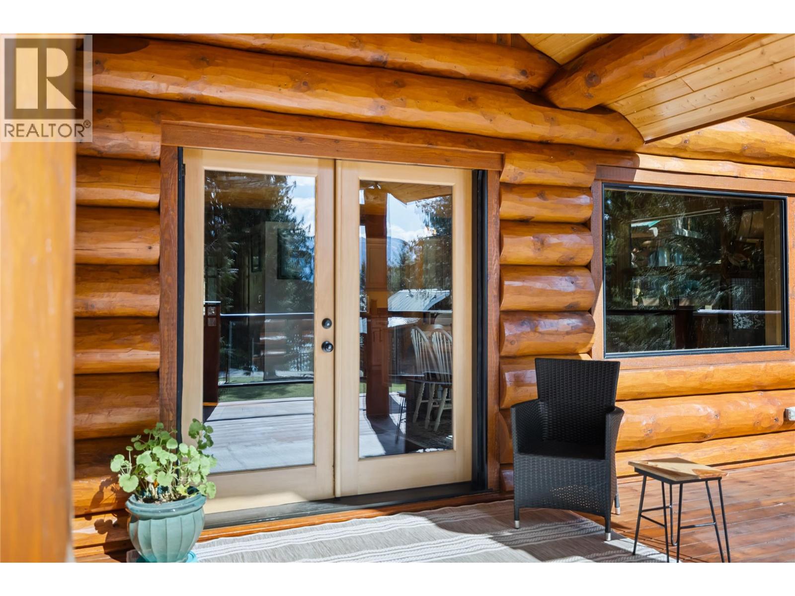 14308 MAIA Lane, Gray Creek