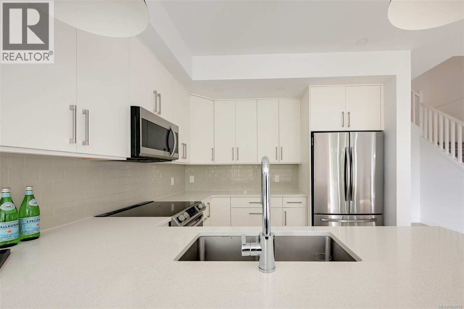 953 ECHO VALLEY PL - 19