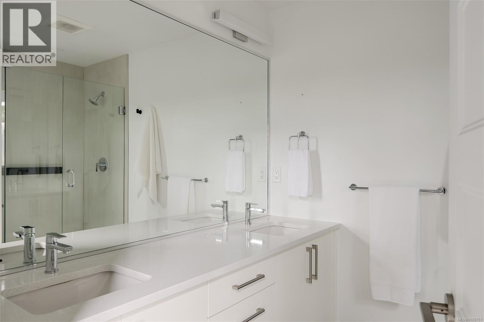 953 ECHO VALLEY PL - 34