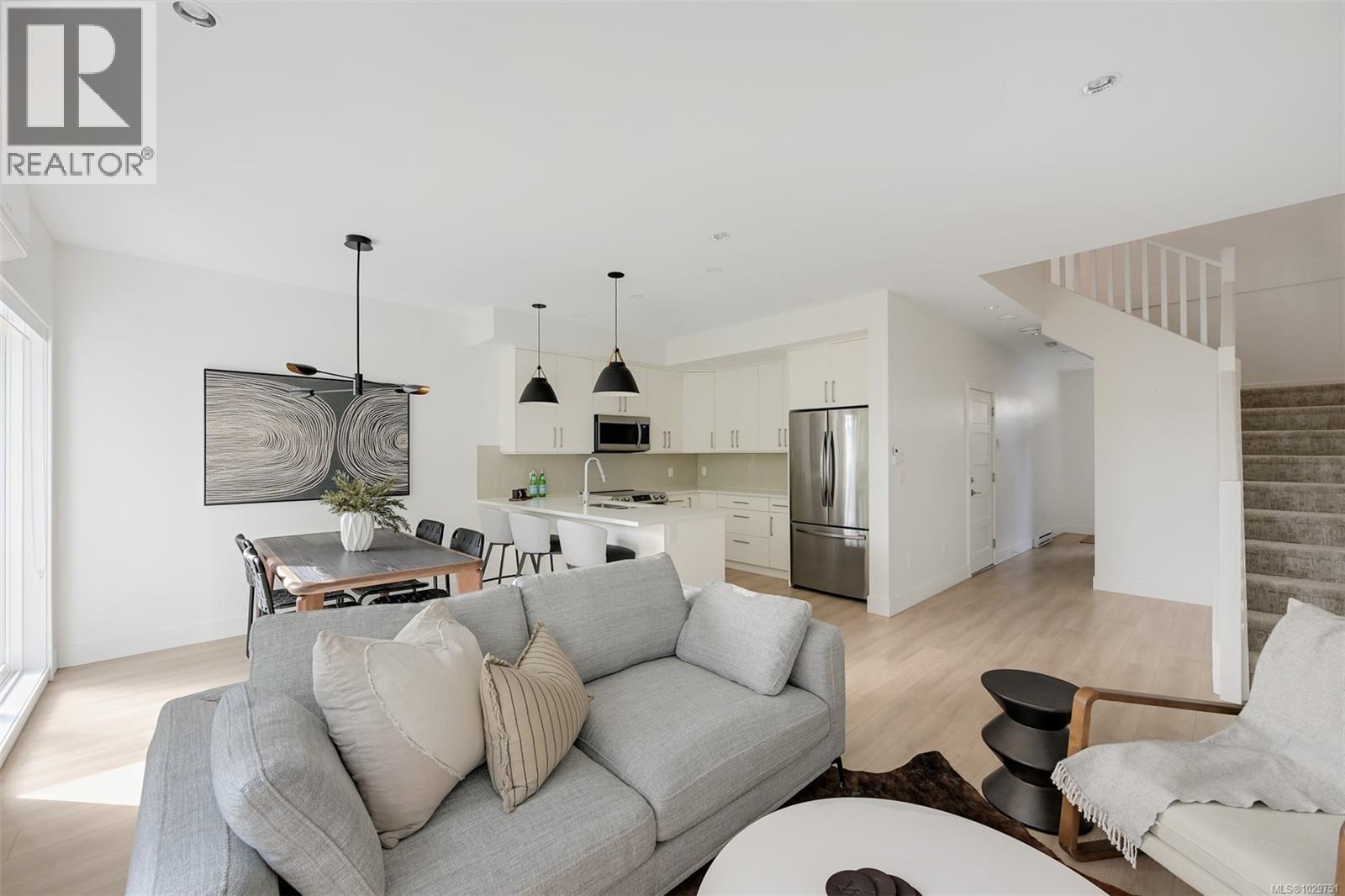 953 Echo Valley Pl - 5