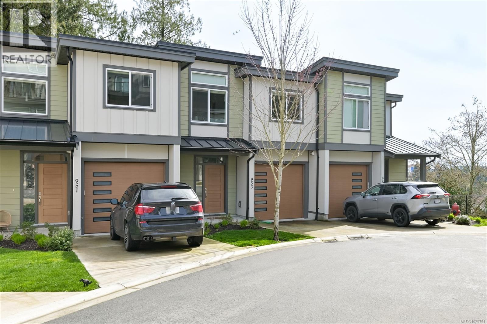 953 Echo Valley Pl - 72