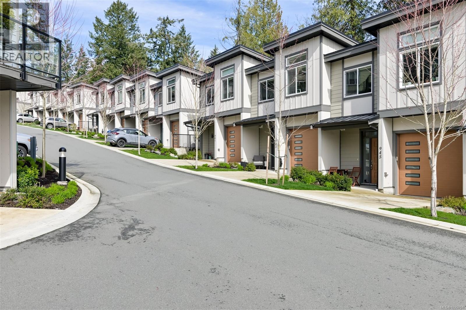953 Echo Valley Pl - 73