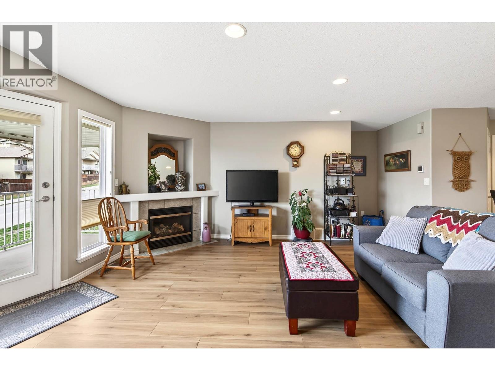 #6 1105 QUAIL DRIVE - Image 3