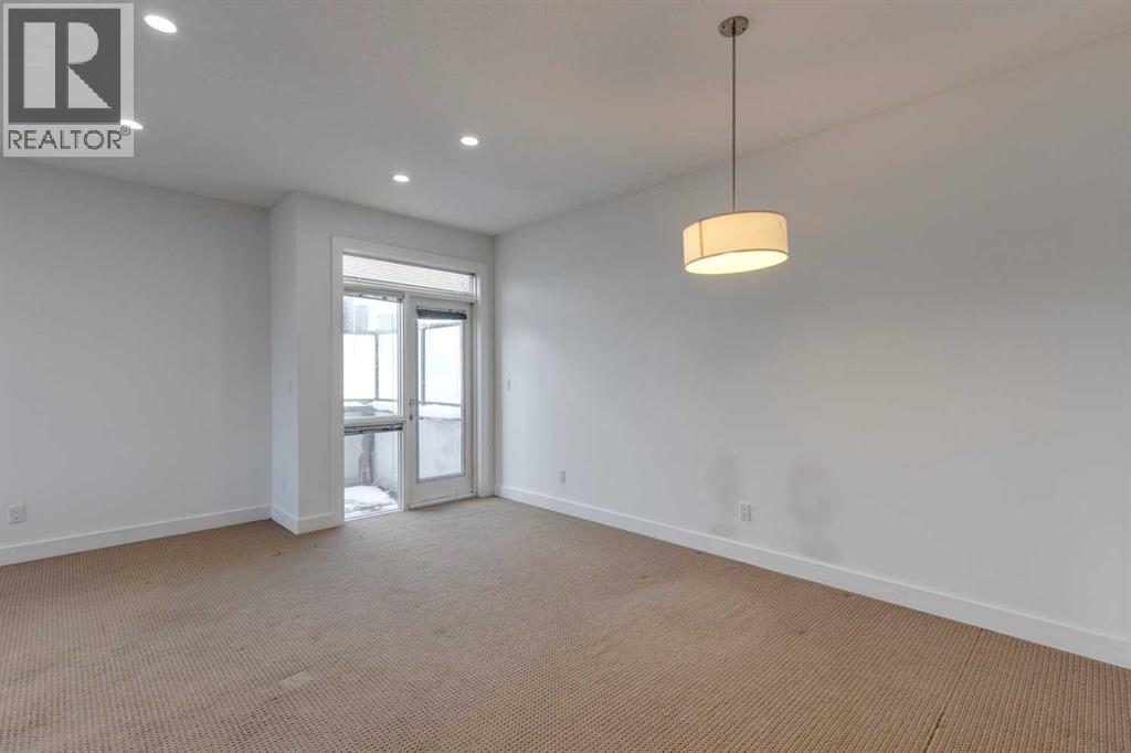 Single Family House for Sale in    Avenue NE Crescent Heights Calgary 