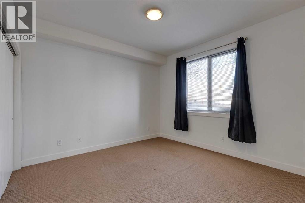 Single Family House for Sale in    Avenue NE Crescent Heights Calgary 