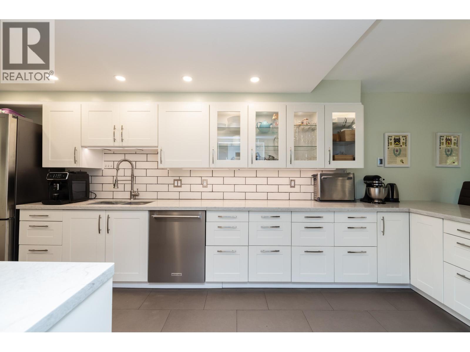 #3-5600 LADNER TRUNK Road, Delta