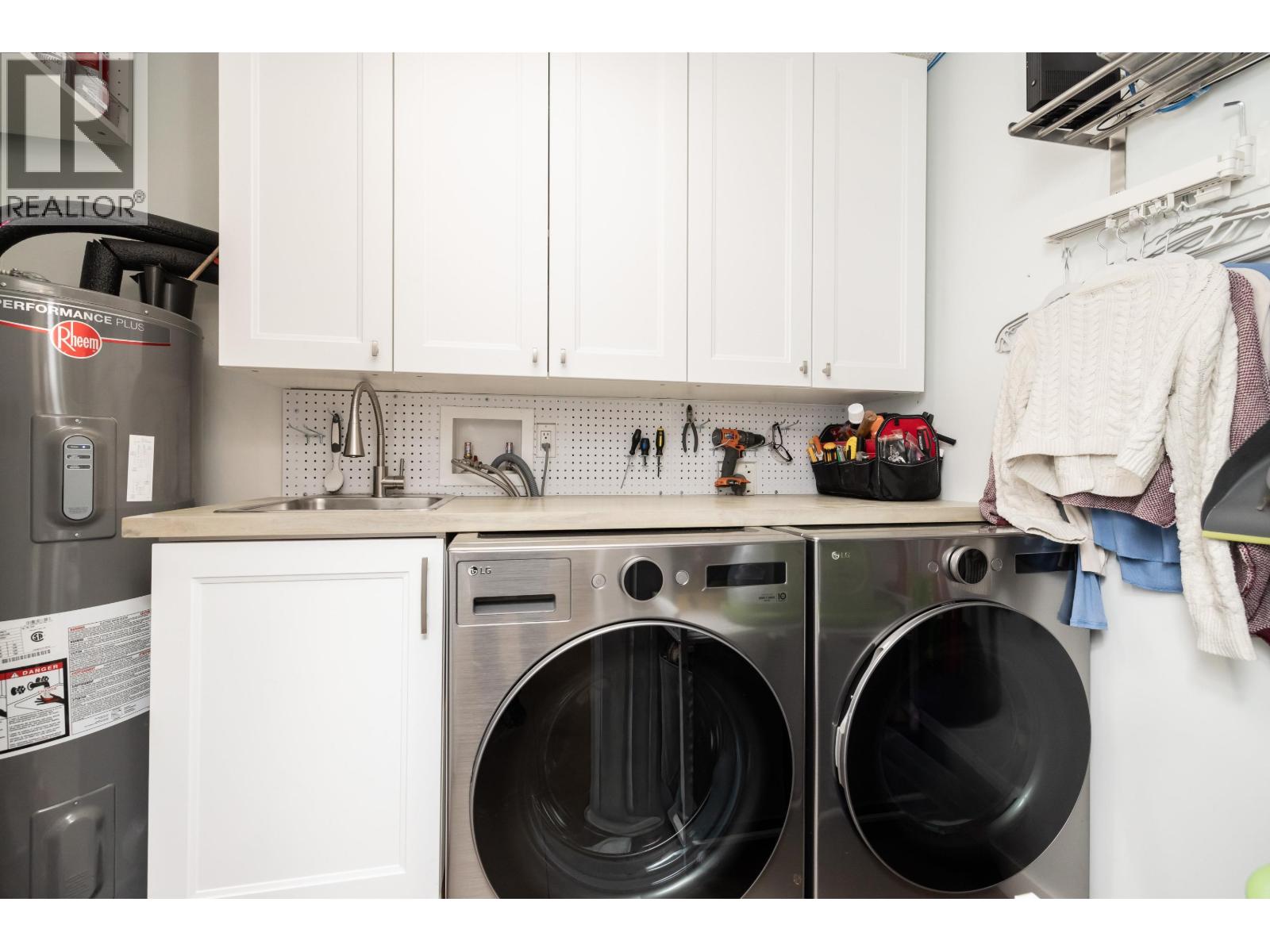 #3-5600 LADNER TRUNK Road, Delta