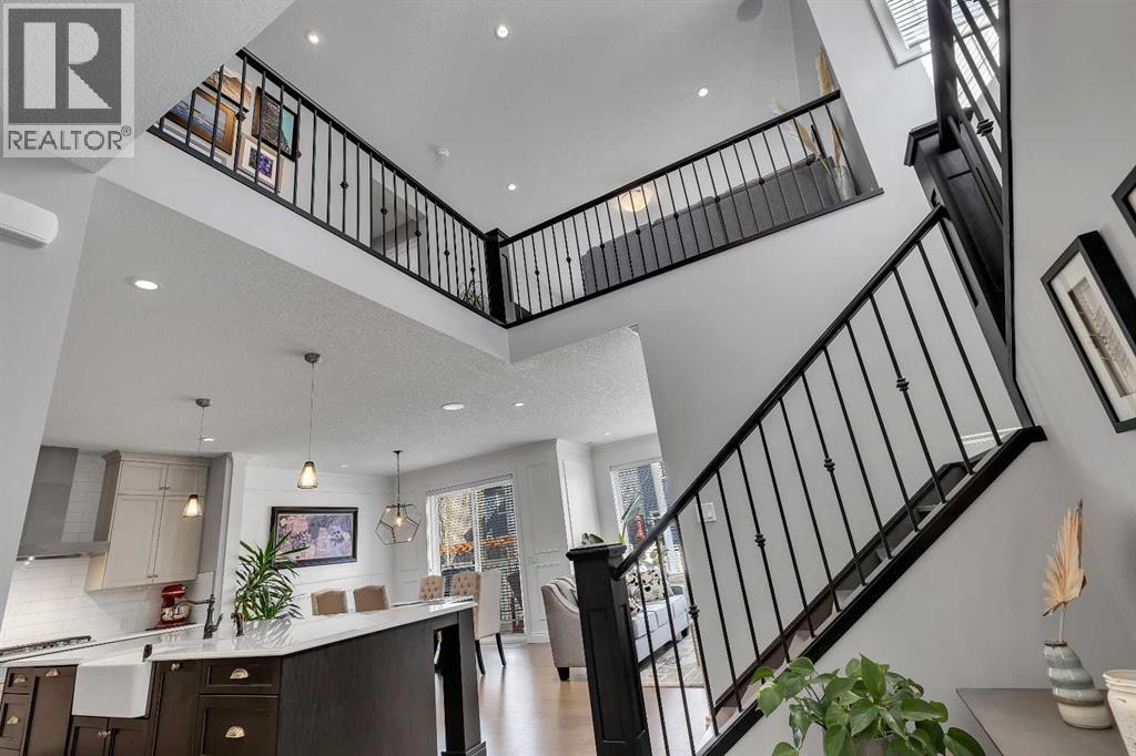 Single Family House for Sale in  Evansborough Way NW Evanston Calgary 