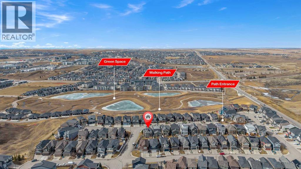 Single Family House for Sale in  Evansborough Way NW Evanston Calgary 