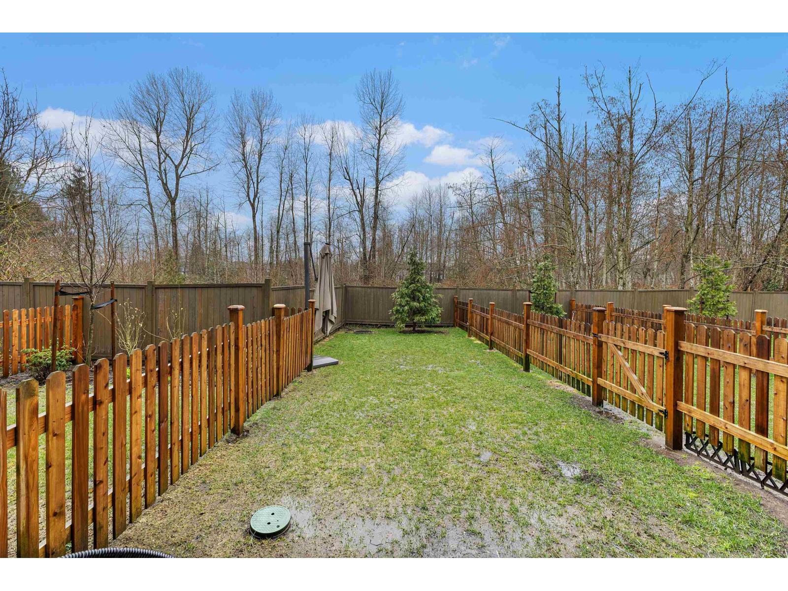 16 8430 NOTTMAN STREET, Mission