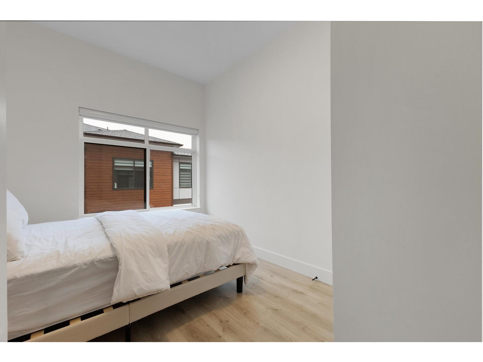 16 8430 NOTTMAN STREET, Mission